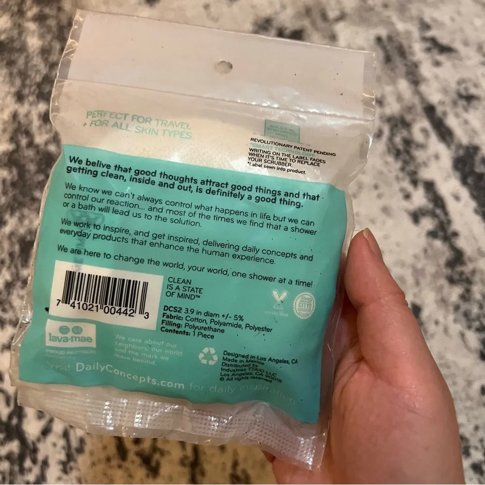 Daily Concepts Daily Body Scrubber Sealed June sale